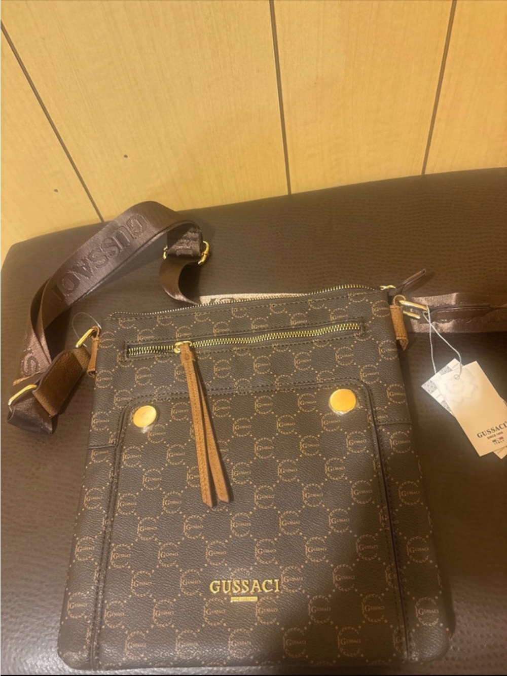 Gussaci Italy purse